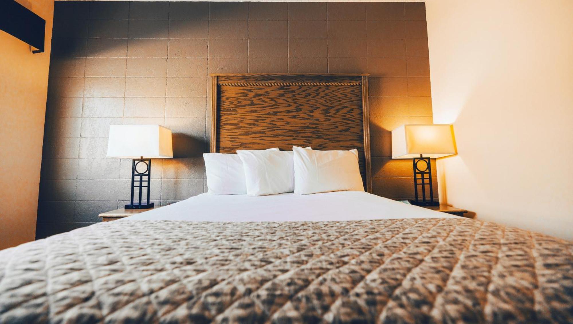 Wrangler Inn Mobridge Extérieur photo
